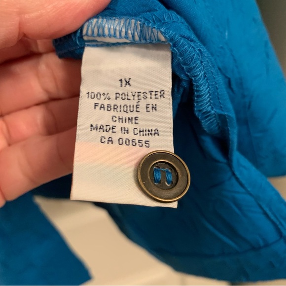 Penningtons ladies blue blouse. 1X - Picture 2 of 7